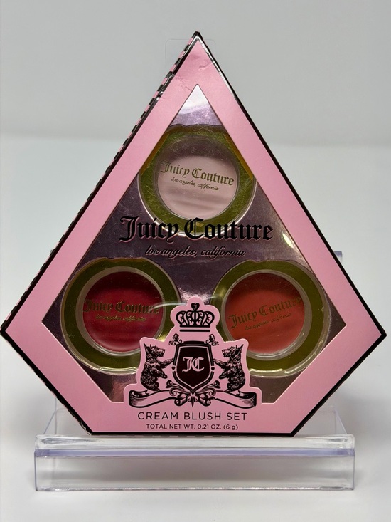 Juicy Couture Other - Juicy Couture Cream Blush Set - NIB